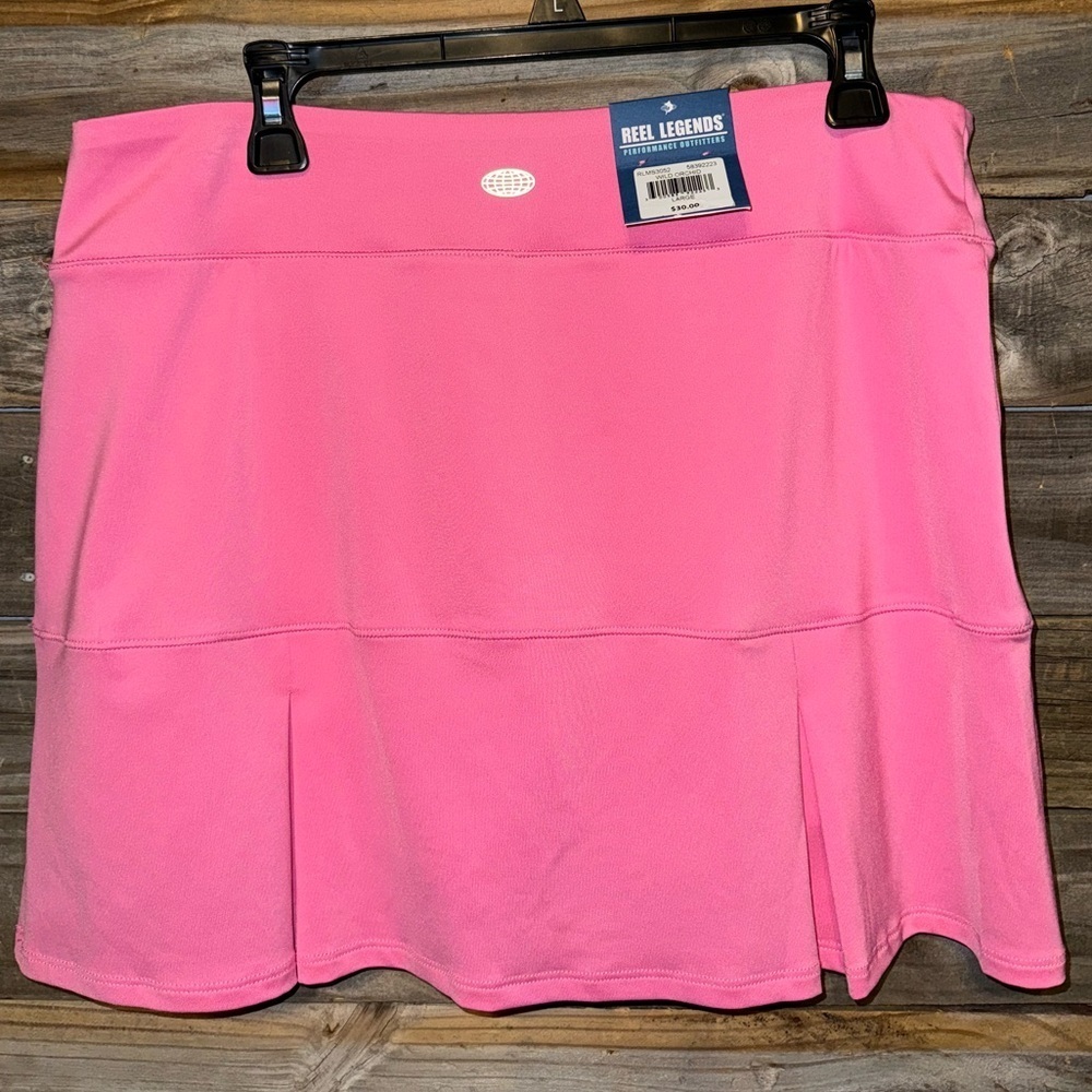 Reel Lengends- NWT-women’s Skort- large- pink- polyester - Picture 2 of 4